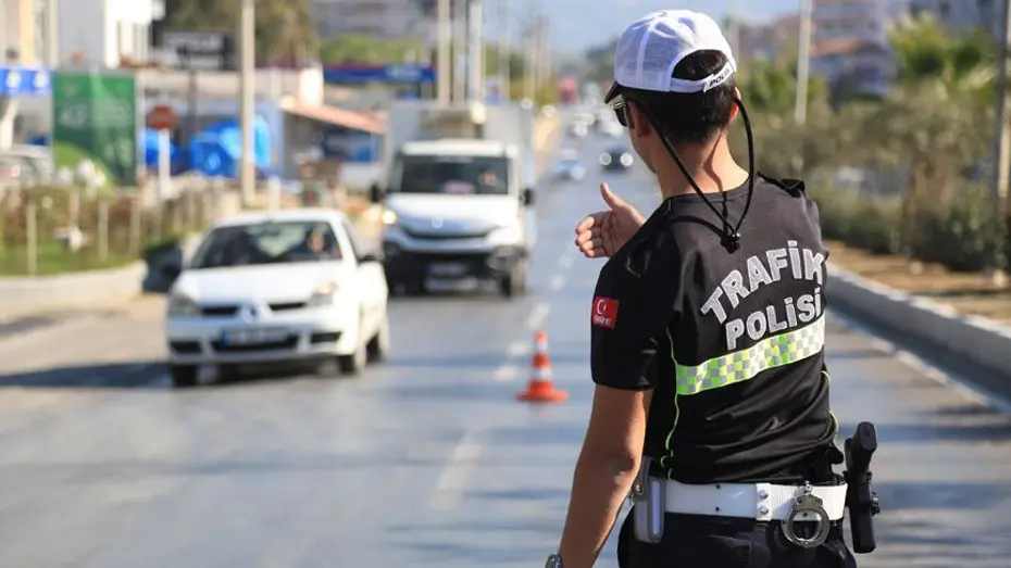 10 Bin Polis Adayı İçin Mezuniyet Müjdesi: Tarihler Öne Çekildi