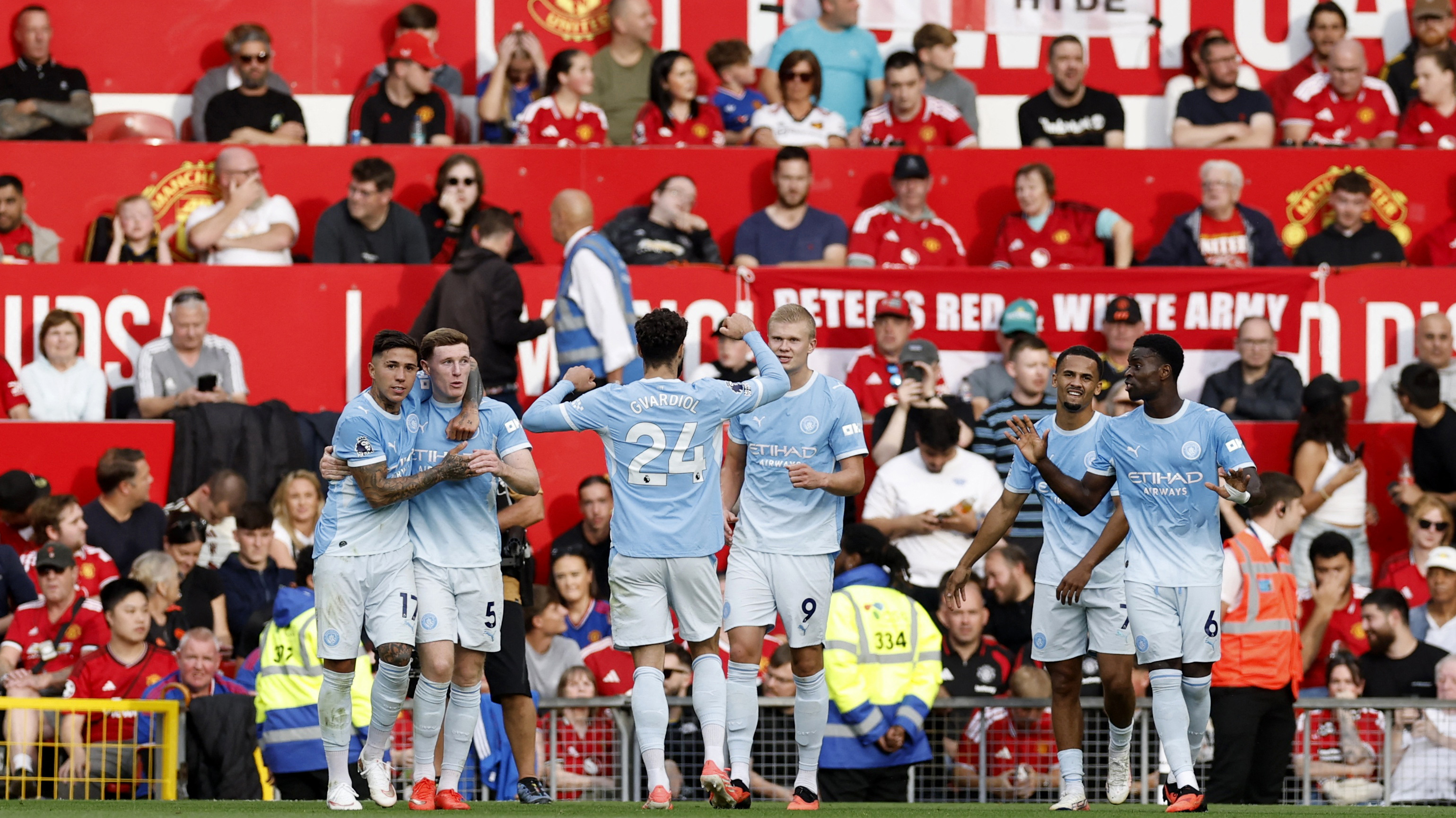 10 Kişi Kalan Manchester City Derbide Tek Golle Kazandı