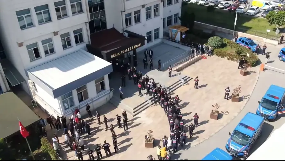 11 İlde Dev Operasyon: Organize Suç Örgütlerine 71 Tutuklama