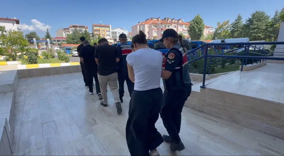 12 Milyarlık Yasa Dışı Bahis ve Dolandırıcılık Ağına Darbe: 100 Tutuklama