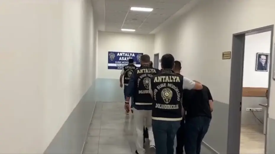 22 İlde Nitelikli Dolandırıcılık Operasyonu: 253 Gözaltı ve 52 Milyar TL İşlem Hacmi