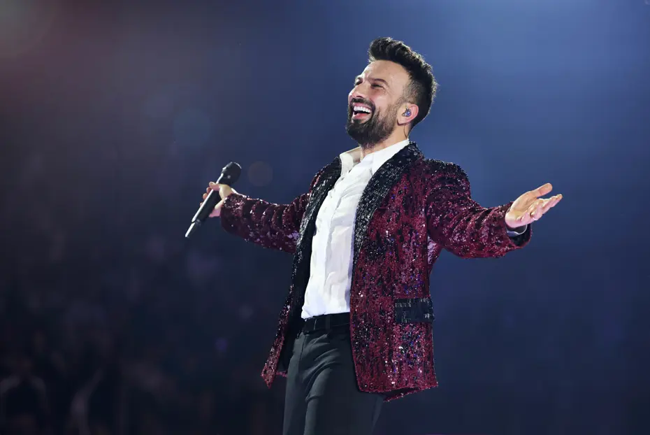 29 Agustosta D Maris Bayde Megastar Tarkan Rüzgarı