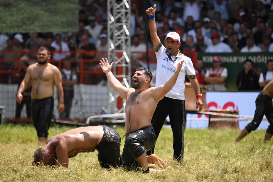 665. Tarihi Kırkpınar Yağlı Güreşleri'nde Altın Kemerin Sahibi Erkan Taş Oldu