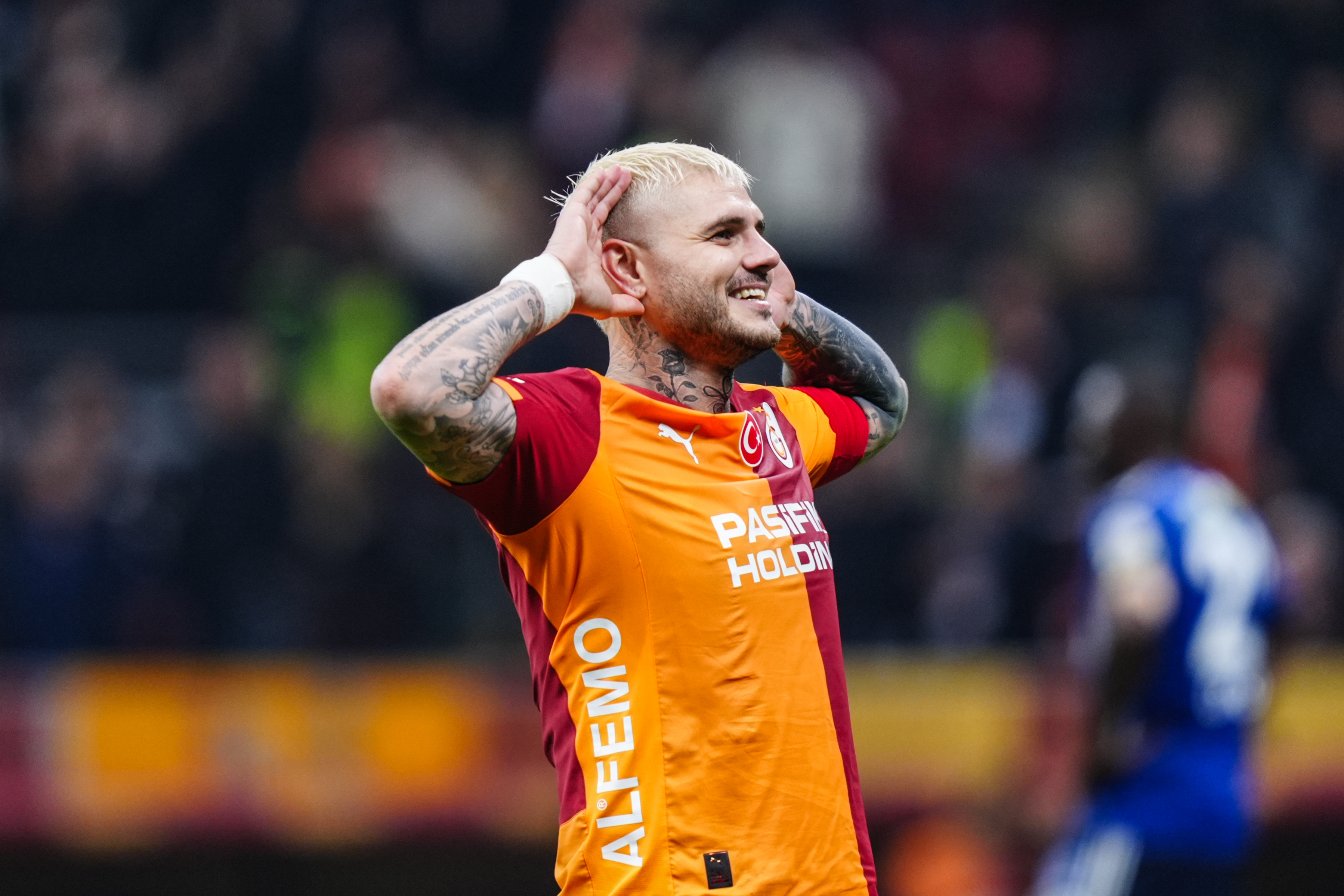 8 Mayıs 2026 Spor Gündemi: Transfer Dedikoduları ve Teknik Direktör Arayışları
