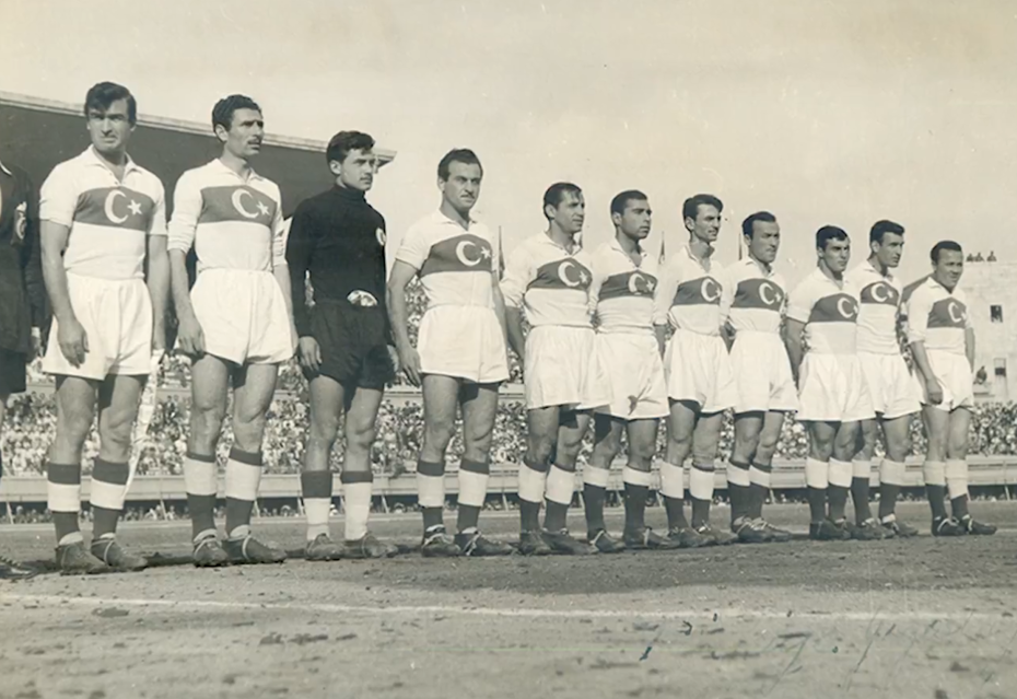 A Milli Takımda Vefa Dolu Anlar: 1954 Efsanesi Şükrü Ersoy Unutulmadı