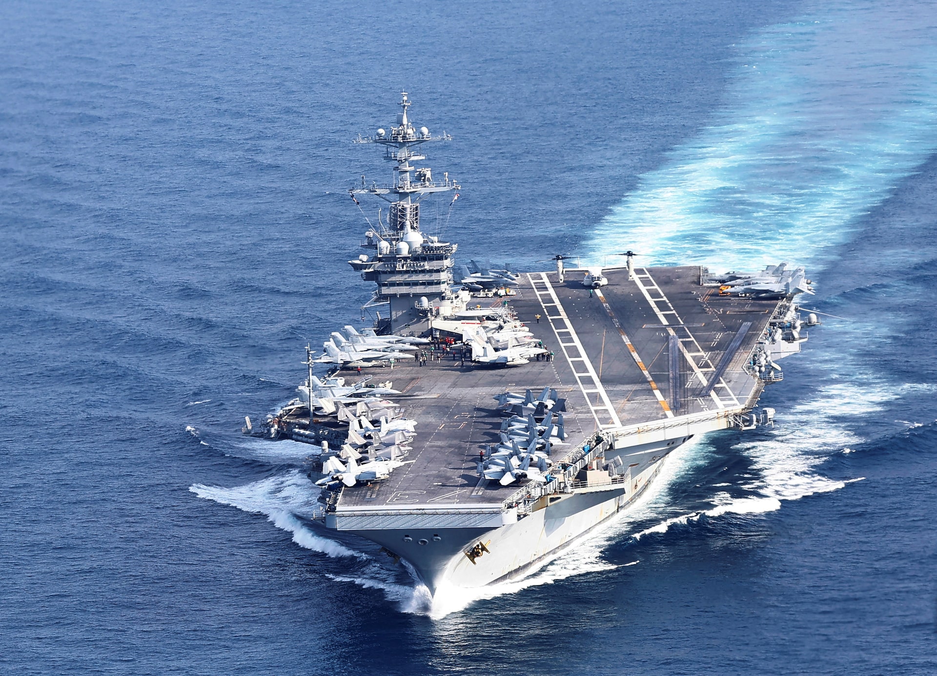 ABD Uçak Gemisi George Washington Orta Doğu'da Göreve Başladı