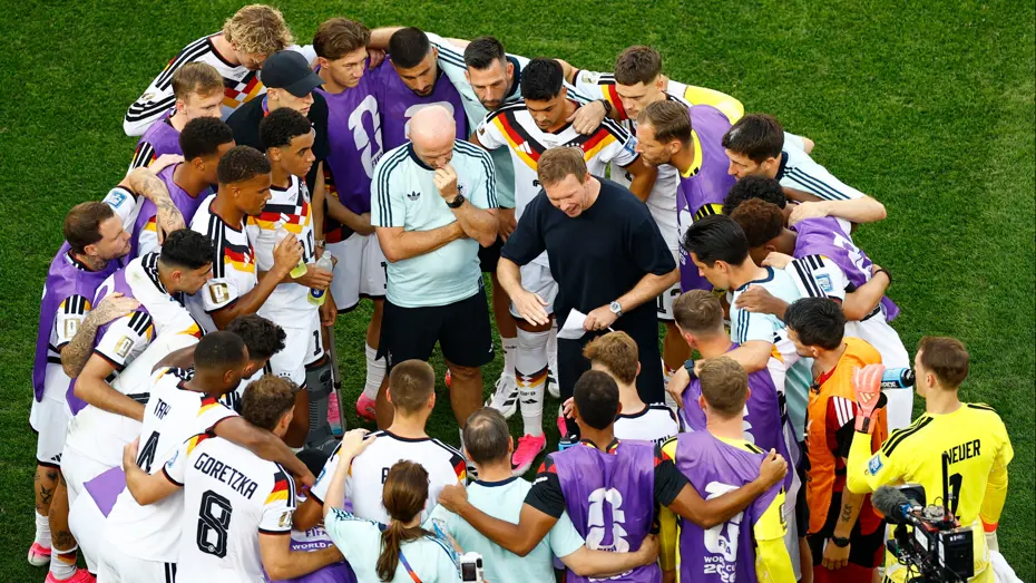 Almanya Dünya Kupası'ndan Elendi: Alman Futbolunda Yeniden Yapılanma Tartışmaları