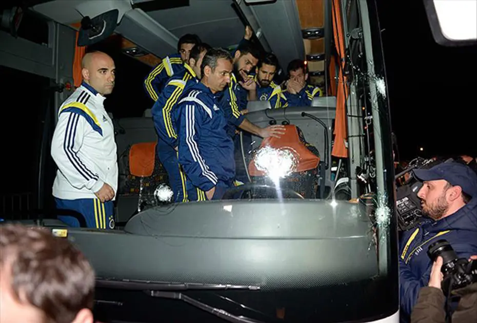 Anayasa Mahkemesinden Fenerbahçe Otobüsüne Saldırı Kararı