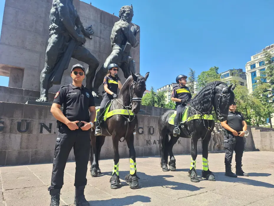 Ankara'da NATO Zirvesi Hazırlığı: Atlı Polisler Sahaya İndi