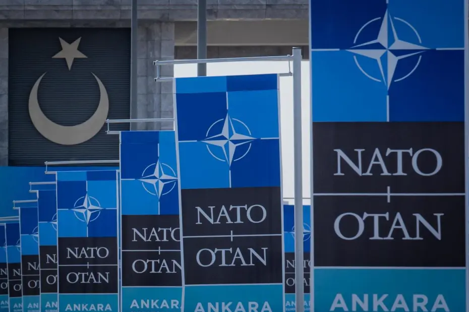 Ankara'da Tarihi NATO Zirvesi: Yeni Savunma ve Ukrayna Kararları Açıklandı