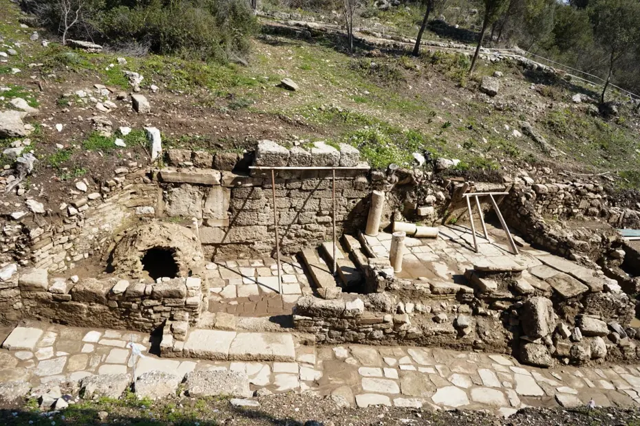 Aspendos'ta 2 Bin Yıllık Yol Gün Yüzüne Çıkarıldı: Tarihi Rotada İlk Kez Yürünecek