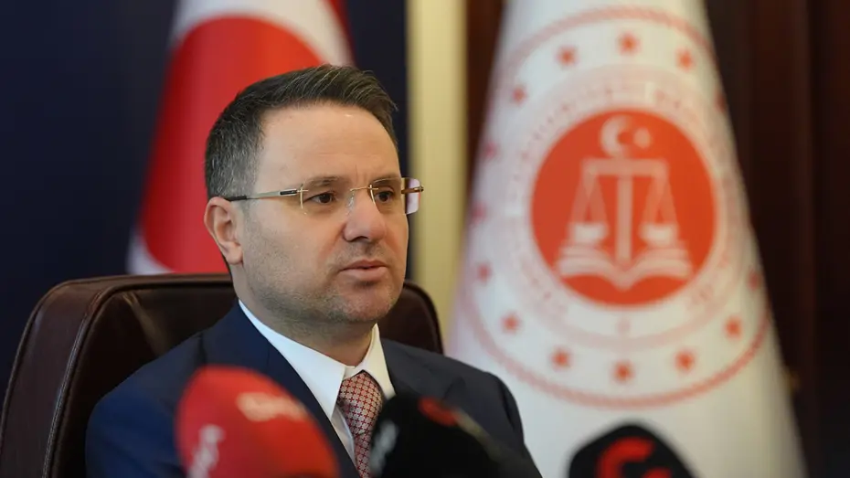 Bakan Gürlek'ten Çarpıcı Açıklamalar: Haluk Levent Tekneyle Kaçacaktı