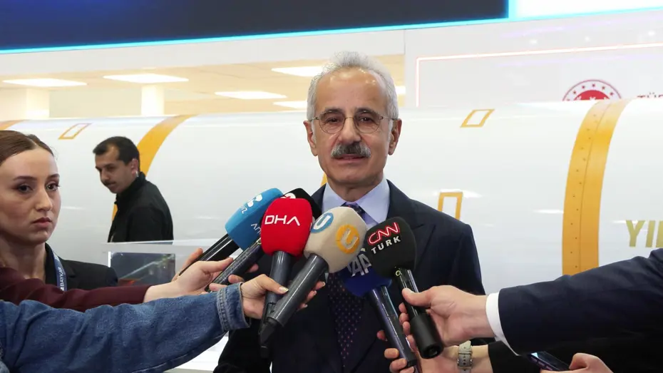 Bakan Uraloğlu'ndan SAHA 2026 Değerlendirmesi: Türkiye Teknolojide Zirvede