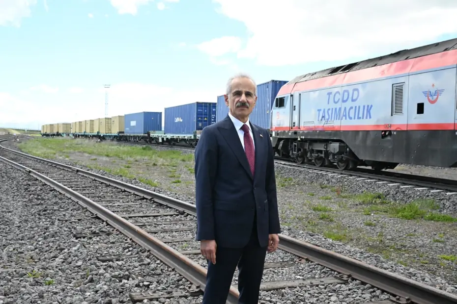 Bakü-Tiflis-Kars Demiryolu Hattında Yeni Dönem Başladı