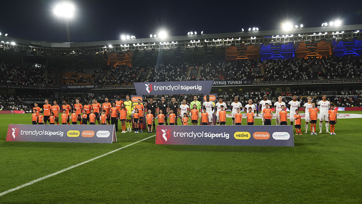 Başakşehir Galatasaray Maçı Sonrası Şok: Nuri Şahin Kırmızı Kart Gördü