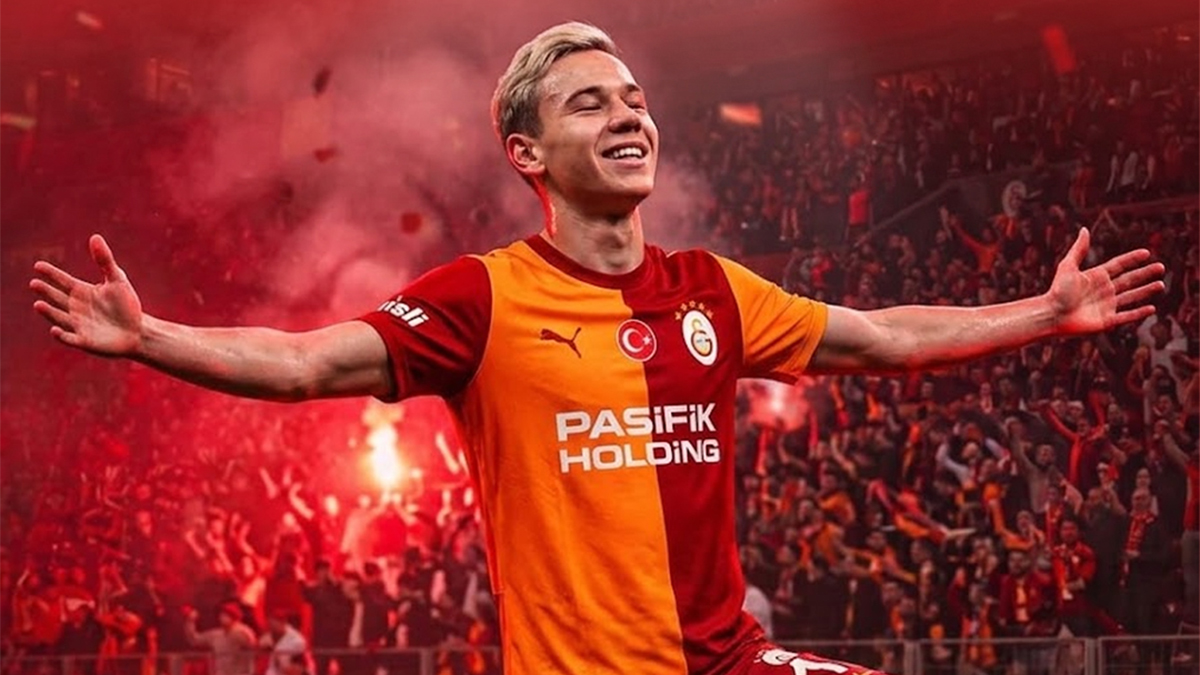 Batrakov Sahaya Çıkmadan Galatasaray Tarihine Adını Yazdırdı
