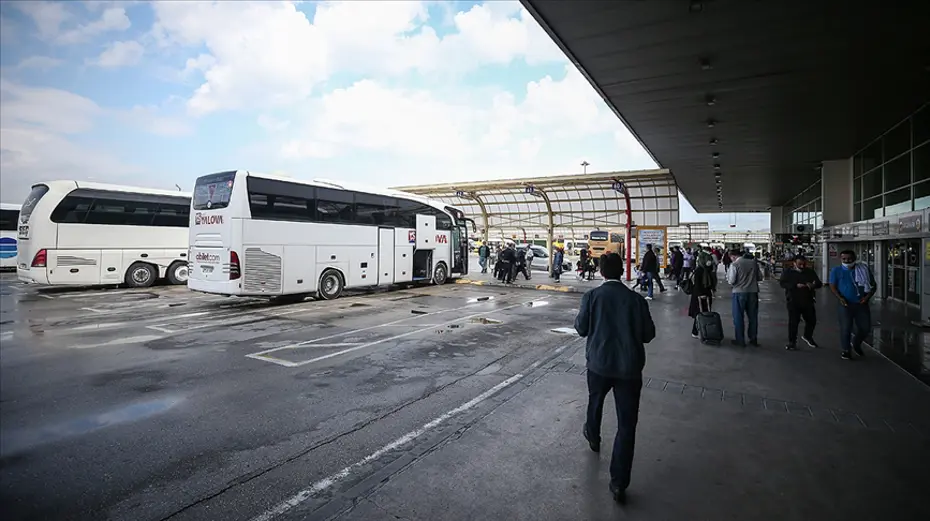 Bayram Seyahati Planlayanlara Kötü Haber: Otobüs Biletlerine Zam Yolda
