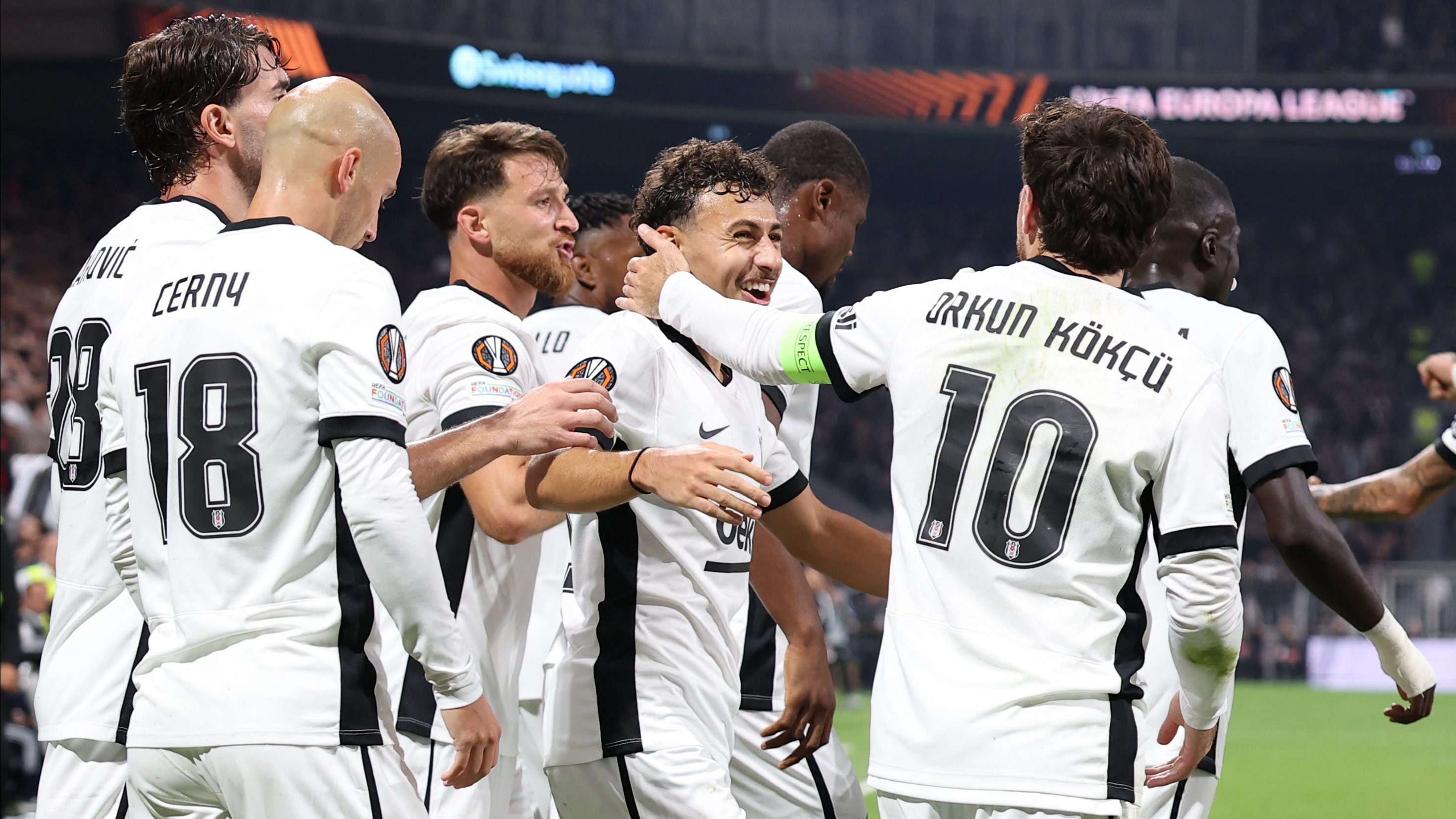 Beşiktaş, Marsilya'ya Şans Tanımadı ve Avrupa'ya 3 Puanla Başladı