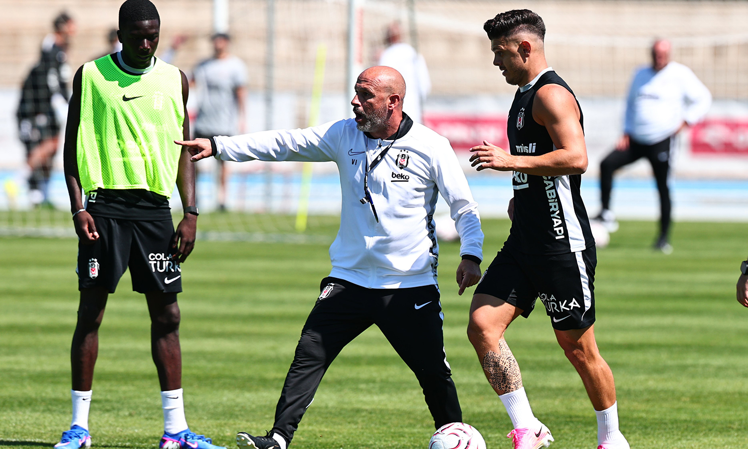 Beşiktaş'ta Taşları Yerinden Oynatan Transfer: Italiano Biletini Kesti