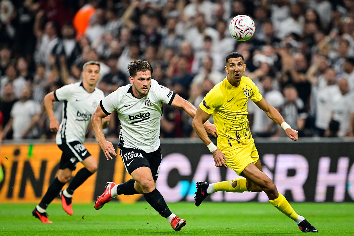 Beşiktaş'tan Kusursuz Başlangıç: 5 Resmi Maçta 5 Galibiyet ve 1-0'lık Seri