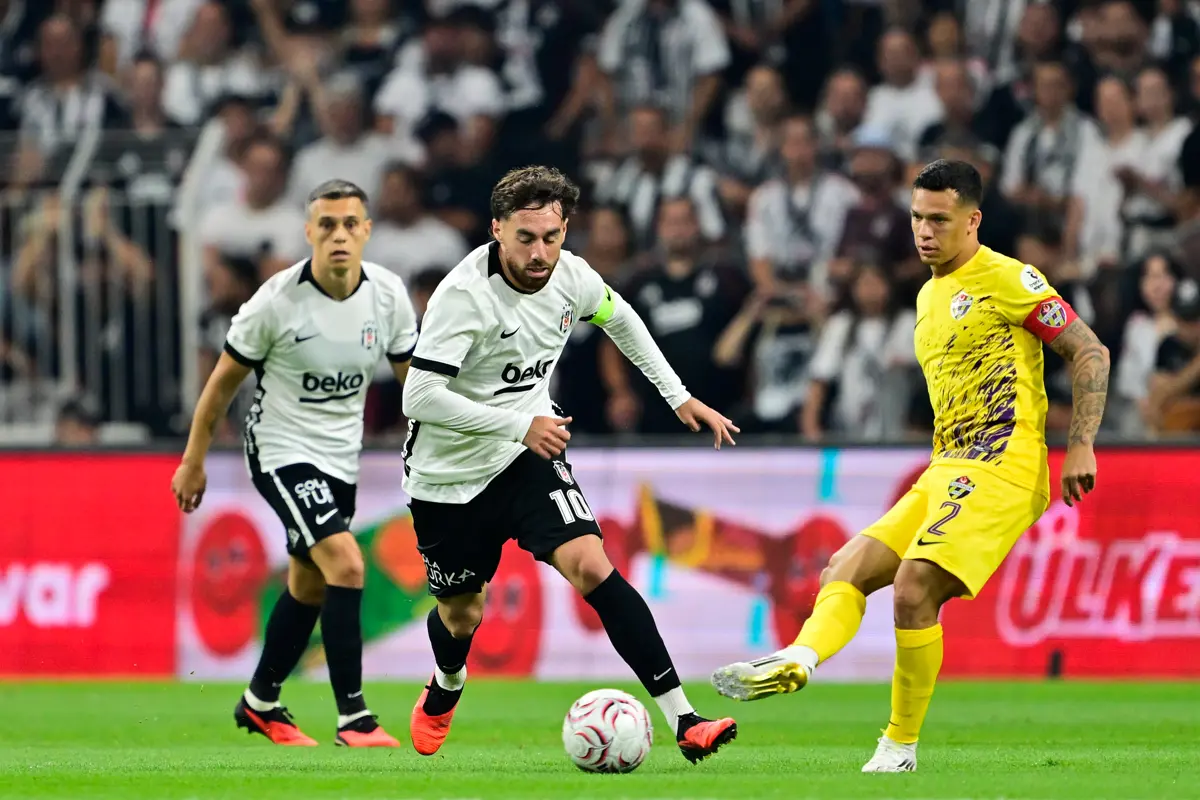 Beşiktaş Yeni Sezona Galibiyetle Başladı: Eyüpspor Maçında Tek Gol Yeterli Oldu