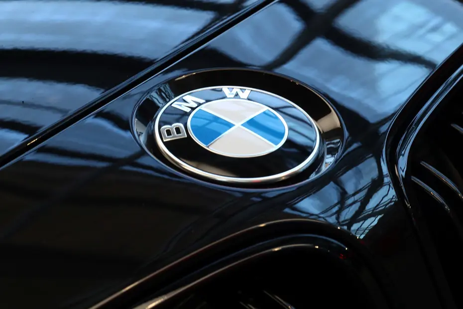 BMW'den Dev Geri Çağırma: Yangın Riski Nedeniyle 300 Binden Fazla Araç Servise Çağrılıyor