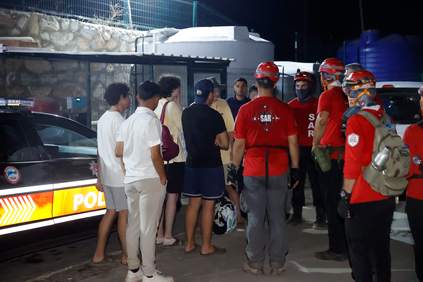 Bodrum'da Ormanda Kaybolan 5 Genç Sabaha Karşı Kurtarıldı