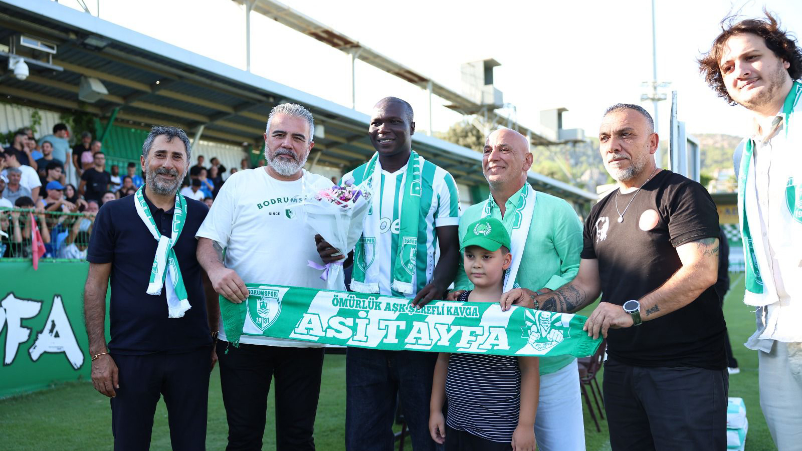 Bodrum FK'dan Tarihi İmza: Vincent Aboubakar Taraftarla Buluştu