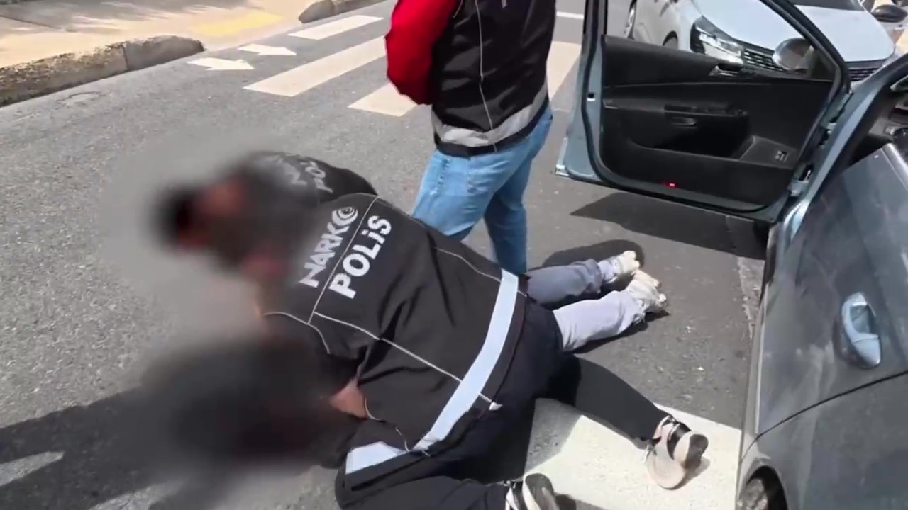 Çatalca'da Büyük Uyuşturucu Operasyonu: Tonlarca Değerde Kokain Yakalandı