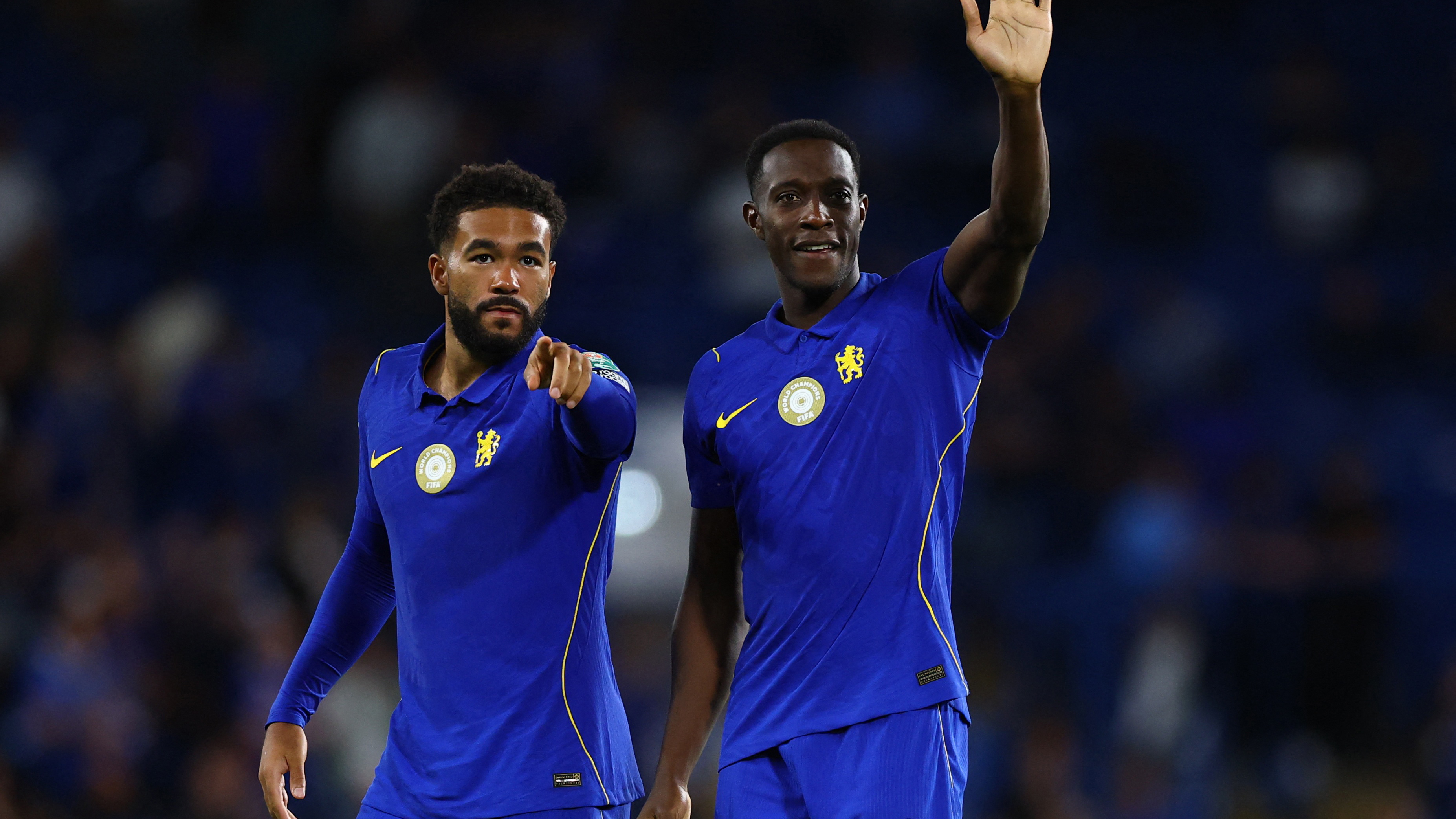 Chelsea İkinci Yarıda Turladı: Welbeck Yeni Takımında İlk Golünü Attı