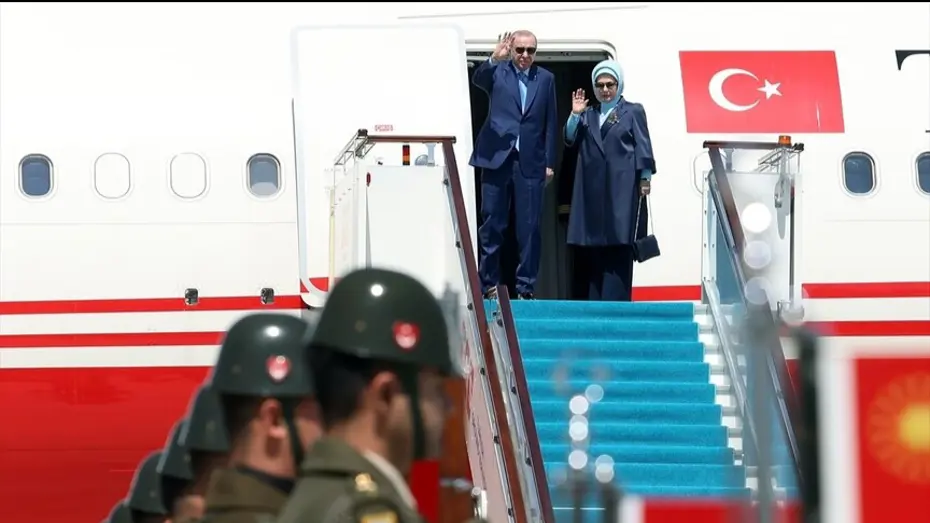 Cumhurbaşkanı Erdoğan Kazakistan'da: Astana'da Coşkulu Karşılama