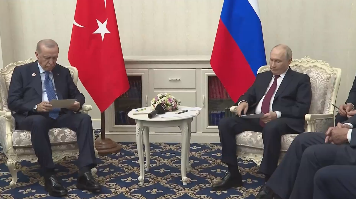 Cumhurbaşkanı Erdoğan ve Putin'den Kritik Zirve: Görüşme Başladı