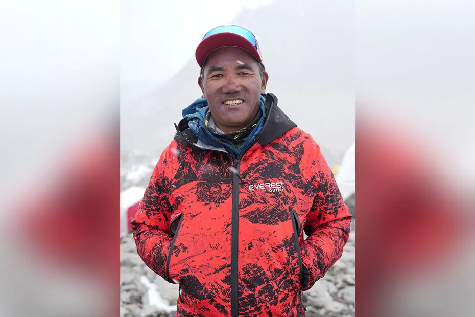 Dağcılık Efsanesi Kami Rita Sherpa'dan Yeni Rekor: Everest'e 32. Zirve
