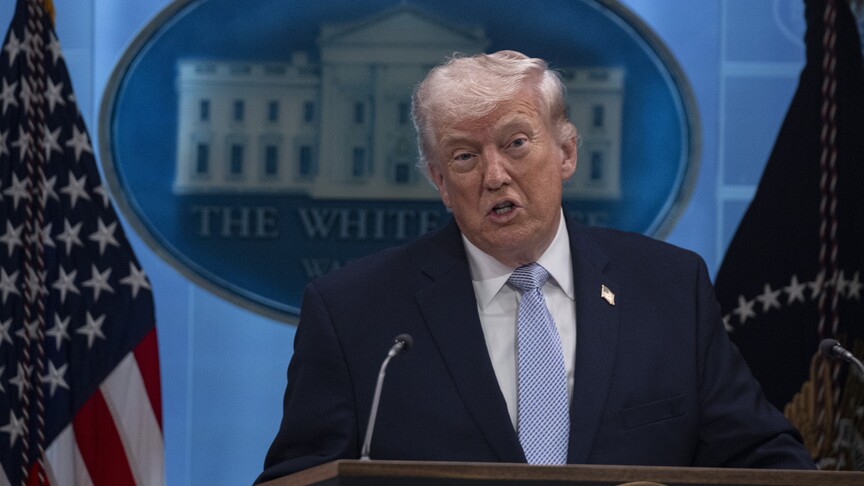 Donald Trump'tan Çarpıcı Hürmüz Boğazı Açıklaması: Tam Kontrol Bizde