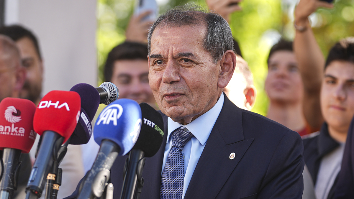 Dursun Özbek'ten Barcelona ve Süper Kupa Açıklaması: Gayet Güzel Bir Maç Olacak