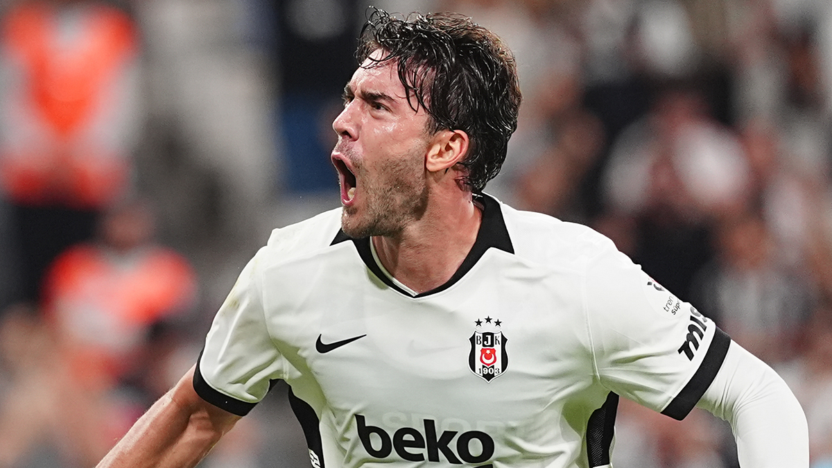 Dusan Vlahovic Beşiktaş'ı Neden Seçtiğini 4 Maddeyle Anlattı