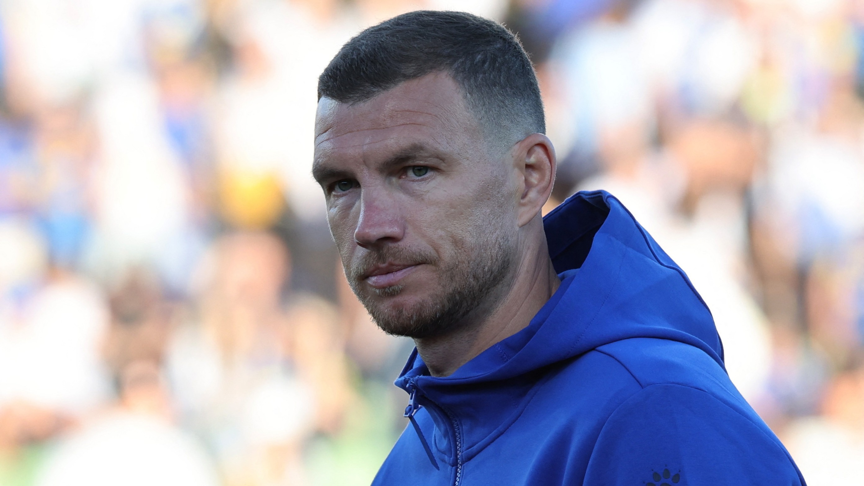 Edin Dzeko Milli Takım Kariyerini Noktalıyor: Bir Devir Sona Eriyor