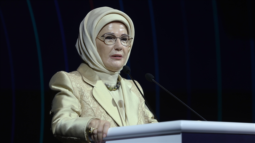 Emine Erdoğan'dan Yeni Eğitim Öğretim Yılı İçin Anlamlı Mesaj