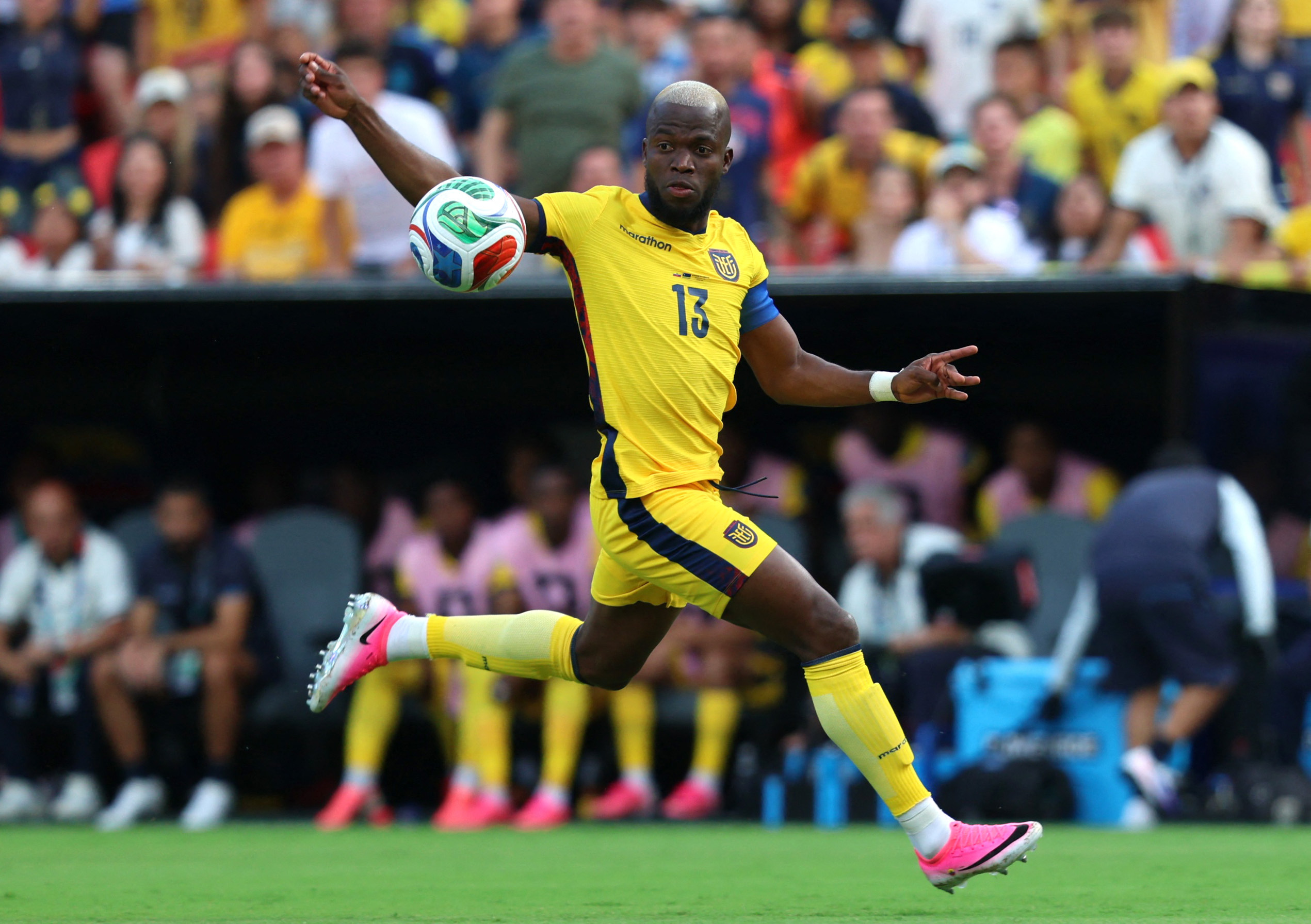 Enner Valencia Boca Juniors İmzayı Attı