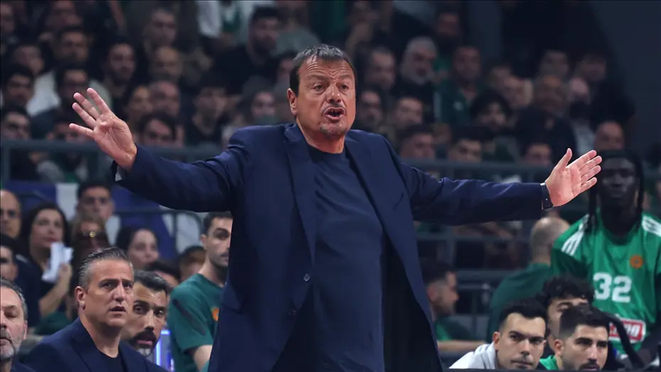 Ergin Ataman'dan Olympiakos Taraftarlarına Sert Tepki: Size Gerçeği Hatırlatırım