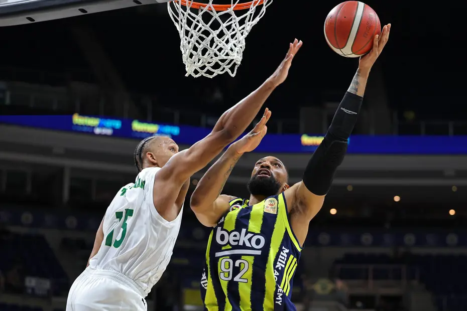 Fenerbahçe Beko'dan Play-Off'a İddialı Başlangıç: Seride Durum 1-0