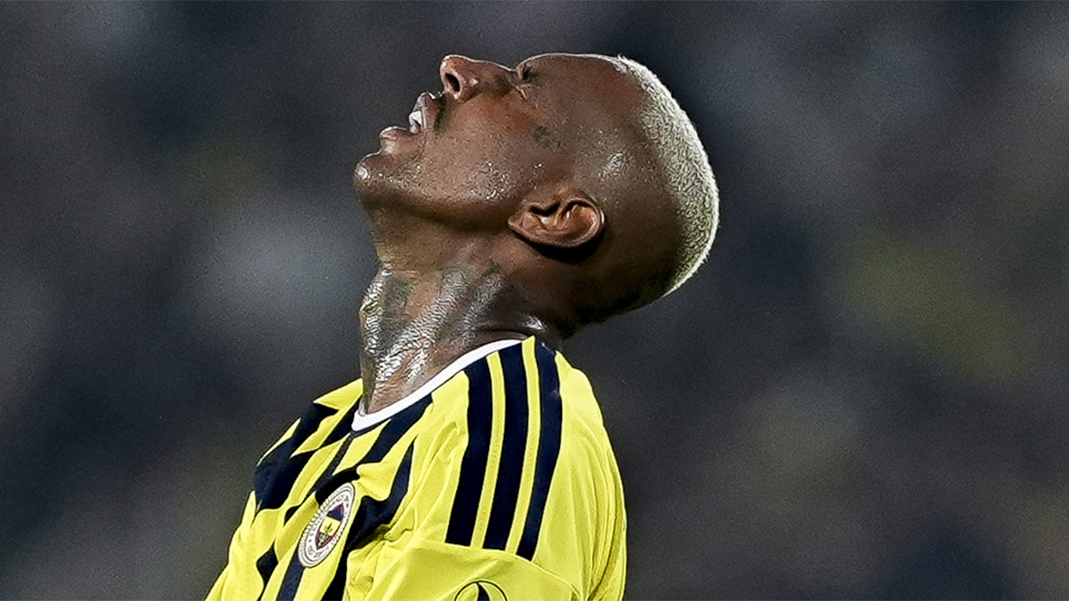 Fenerbahçe'de Anderson Talisca Şoku: Konyaspor Maçı Kadrosundan Çıkarıldı