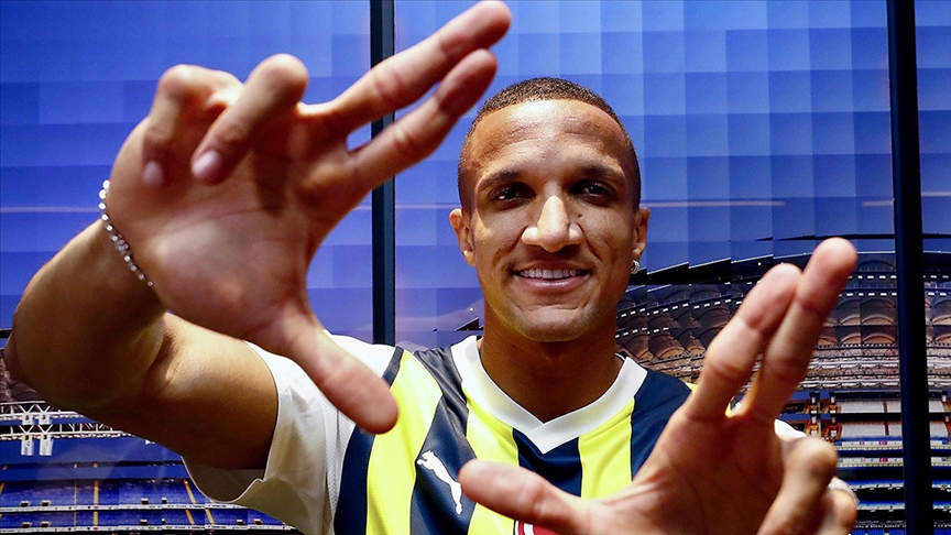 Fenerbahçe'de Becao Gelişmesi: 11. Ayrılık İçin Rusya'dan Teklif Var