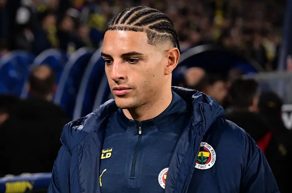 Fenerbahce'de Diego Carlos Gelismesi: Avusturya Kampina Katiliyor