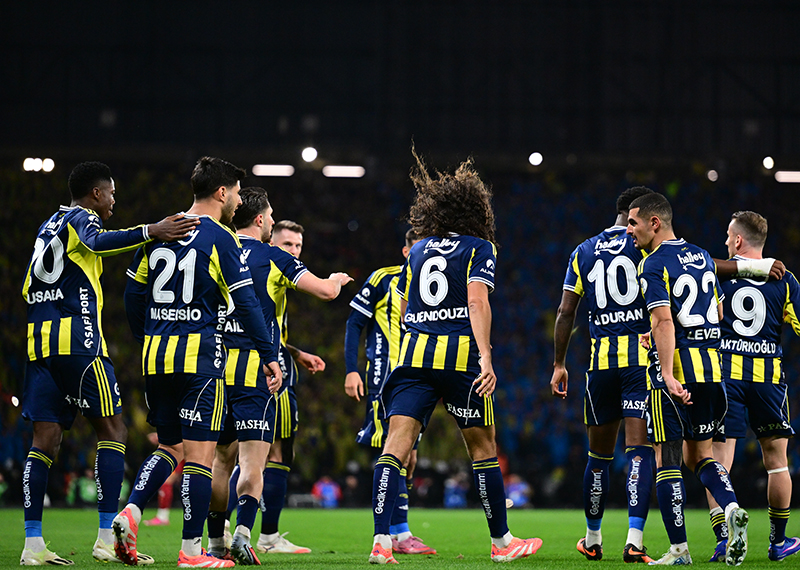 Fenerbahçe'de Lyon Maçı Sonrası Şok Gelişme: 2 Futbolcuya Soruşturma