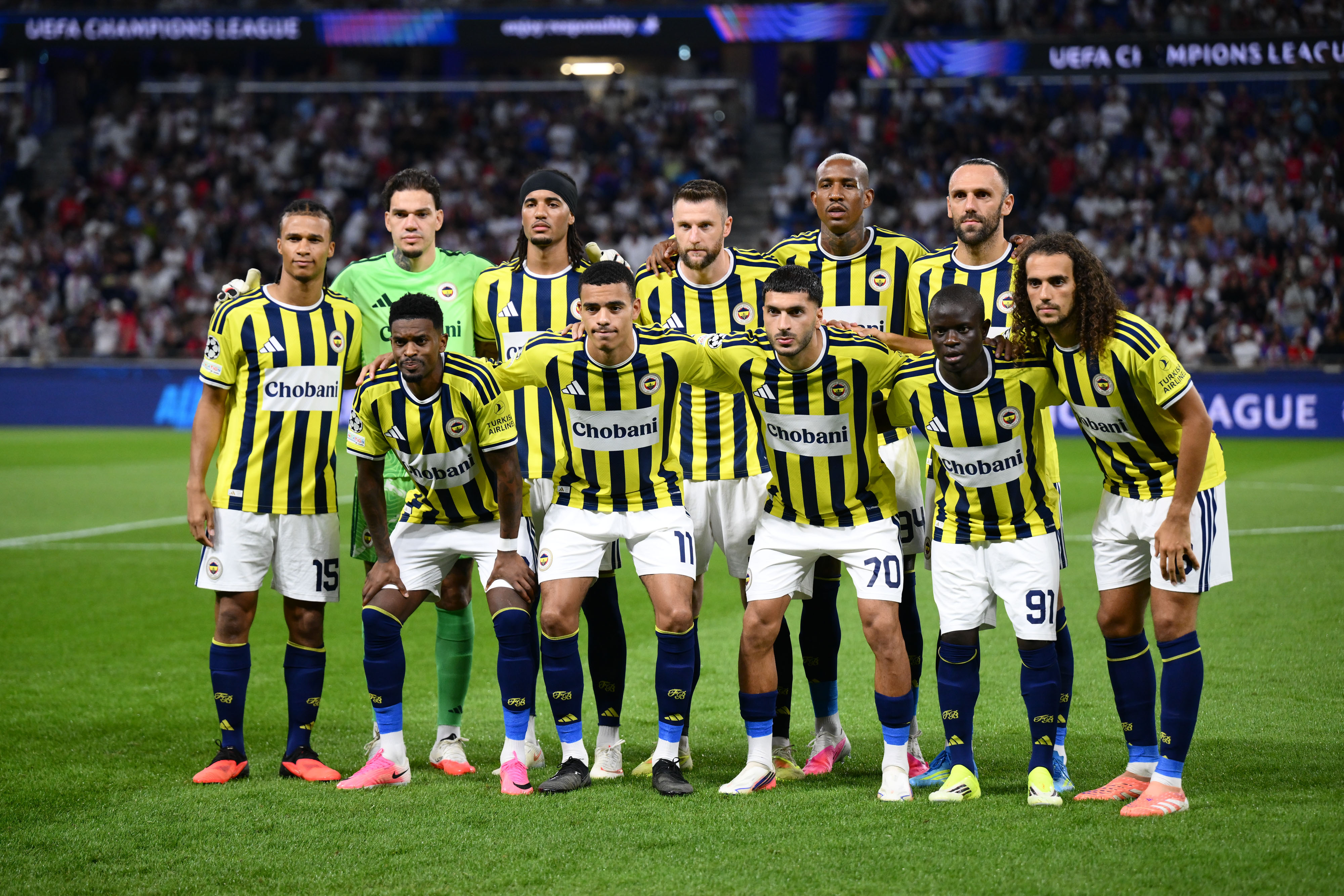 Fenerbahçe'de Oğuz Aydın Fırtınası: Yeni Transfer Takımın İçinden Çıktı