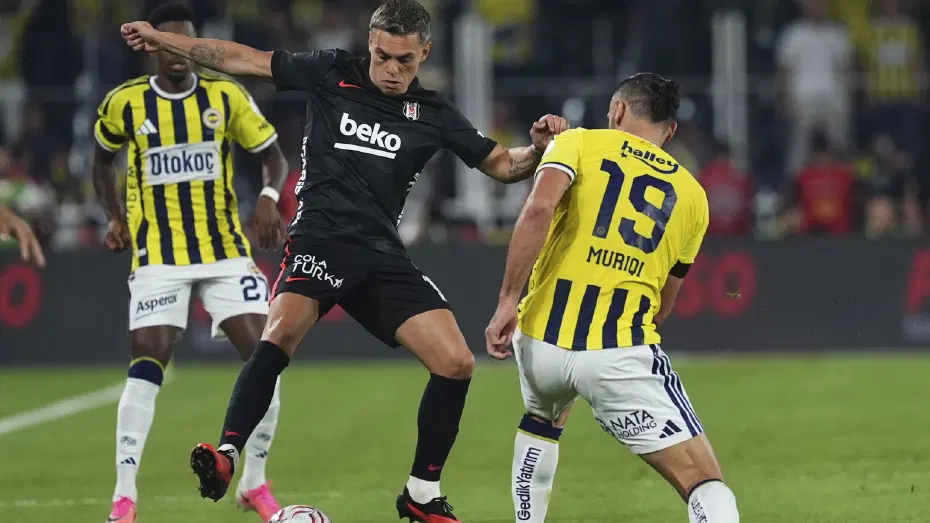 Fenerbahçe'yi Resmen Tükettiler: Spor Yazarlarından Derbi Yorumları
