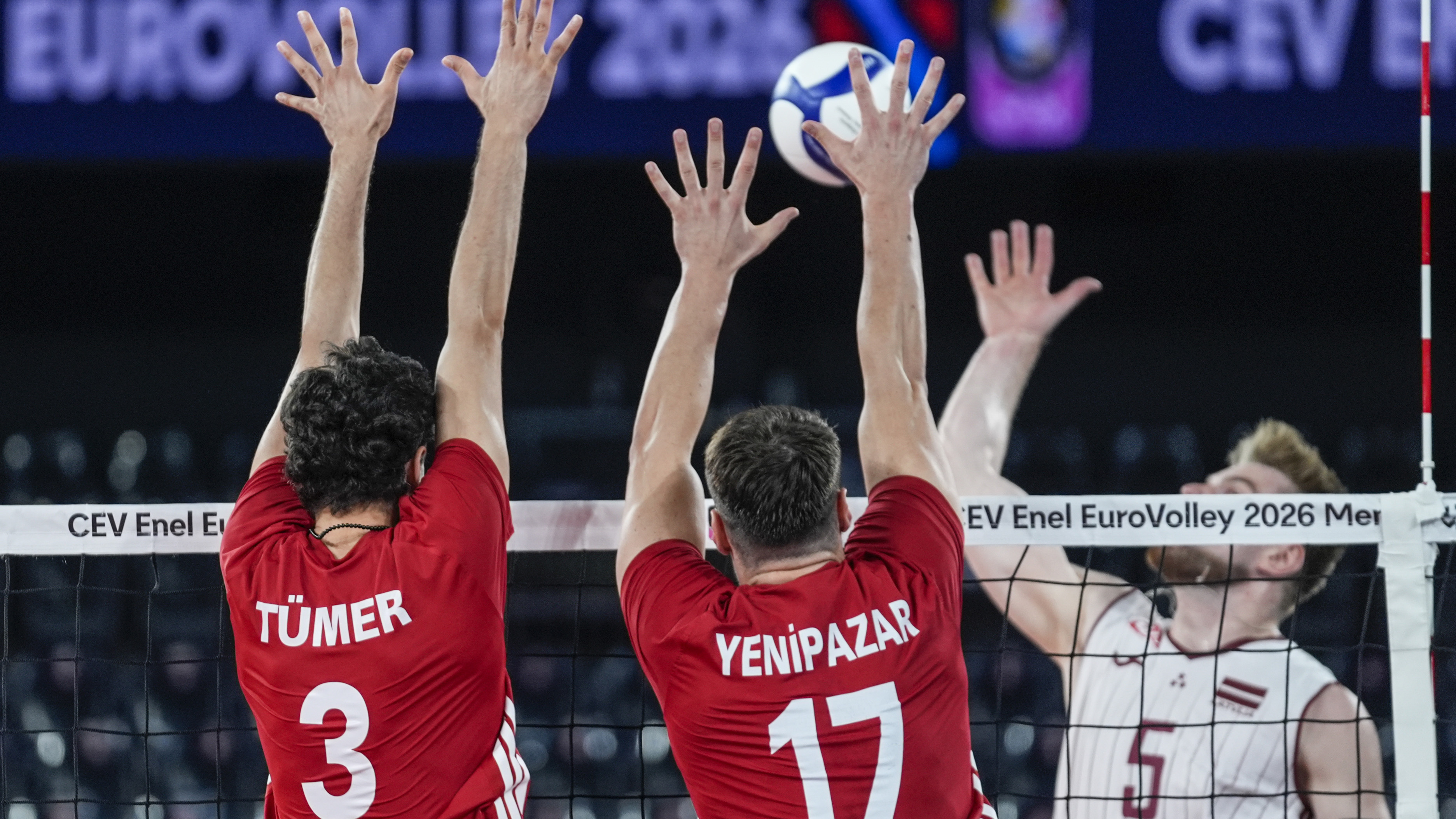 Filenin Efeleri Letonya'ya Mağlup Oldu ve Avrupa Şampiyonası'na Veda Etti