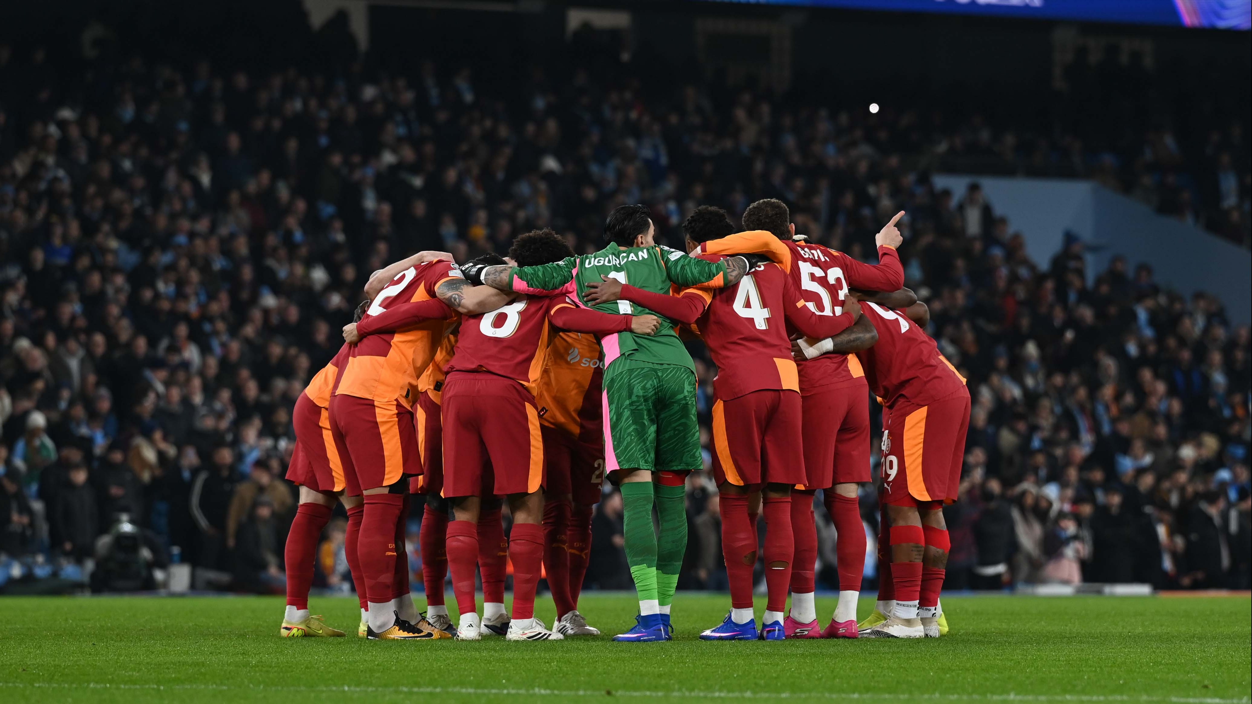 Galatasaray'da 10 Numara İçin Sürpriz İsimler: 19 ve 21 Yaşındaki Yıldızlar Gündemde