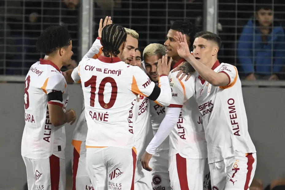 Galatasaray'dan Fenerbahçe'ye Şampiyonluk Yarışı Mesajı: Onlar Daha Stresli Olabilir
